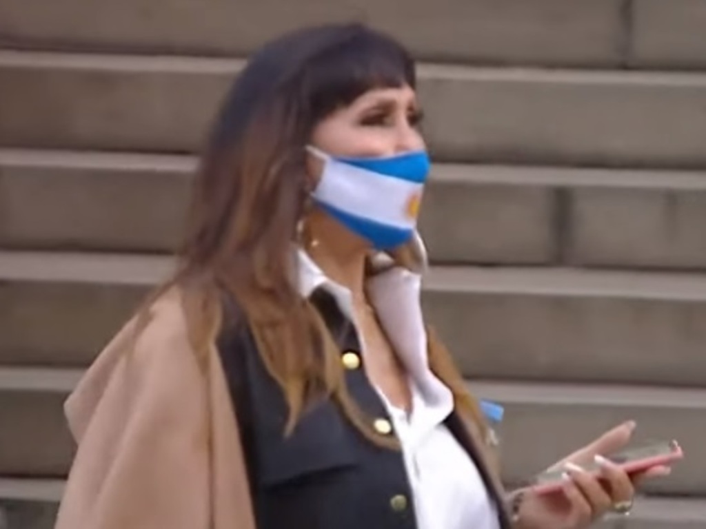 Moria Casán,la "massista" de la primera hora y su show en la asunción