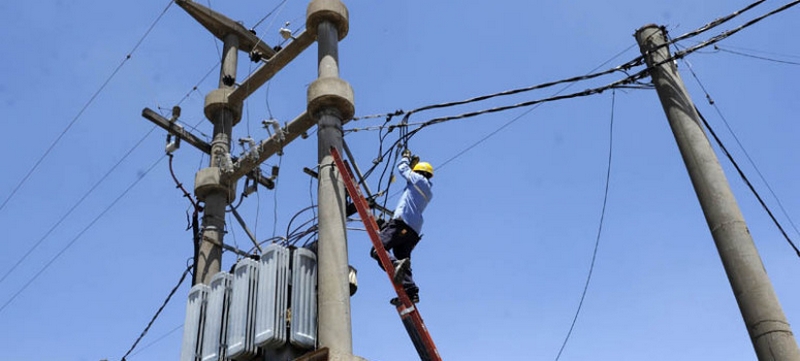 En Santa Lucía cerca de 14 mil vecinos se quedaron a oscuras