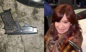 El teléfono de Sabag Montiel tenía un video que lo muestra accionando la pistola