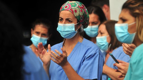 Personal de salud también salió a la calle