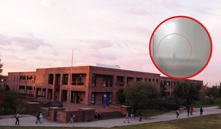 Un duende conmociona la Universidad de Lomas de Zamora y lo fueron a buscar