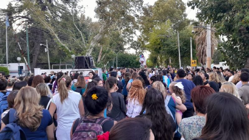 Autoconvocados: Gobierno ofreció adelantar una cuota y no descontar días