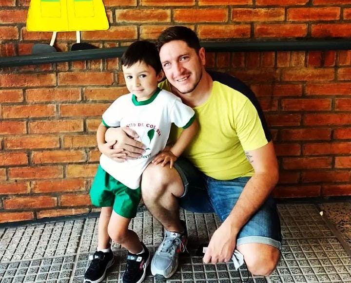 Nicolas, desesperado porque su obra social pone en riesgo su trasplante de córnea