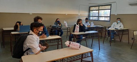 En una primera etapa la hora extra escolar se aplicará en escuelas de departamentos alejados