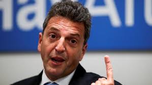 Con una ley, Massa quiere permitir que los Gobernadores suban impuestos