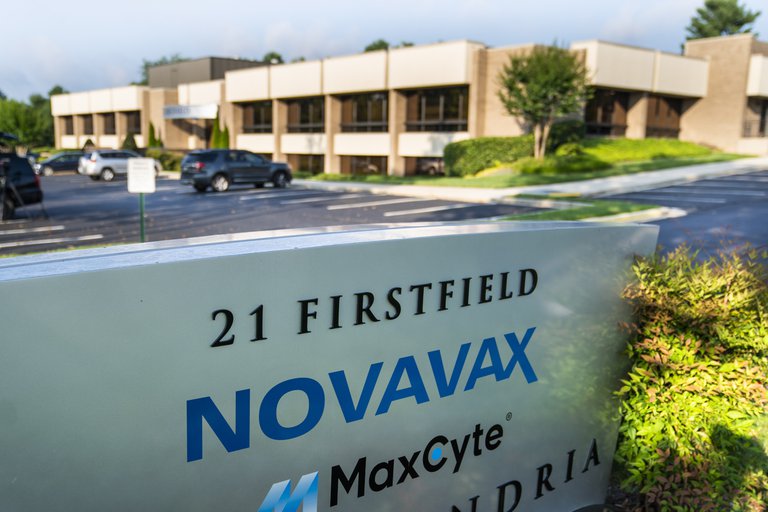 Novavax anunció que su vacuna contra el COVID-19 tuvo una eficacia del 90%