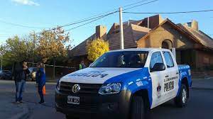Una mujer fue apuñalada en Neuquén por un hombre en situación de calle que habÃa refugiado en su casa