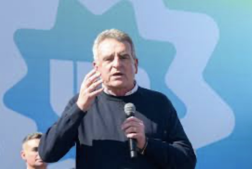 A días del balotaje Agustin Rossi llega a San Juan 