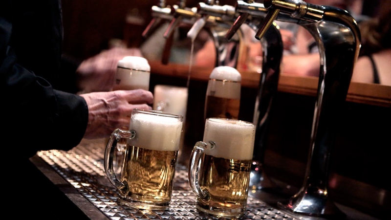 Los amantes de la cerveza que estén vacunados, tienen premio 