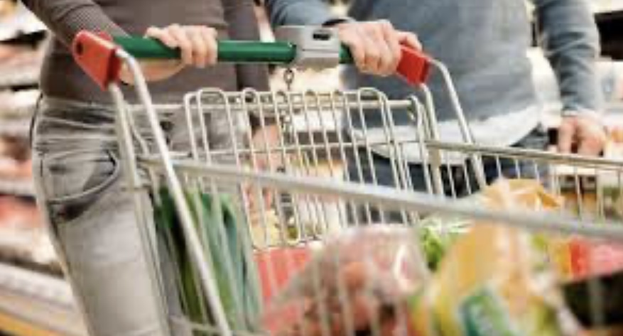 En junio una familia necesitó $232.427 para no ser considerada pobre