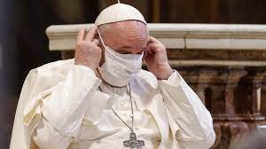 El Papa está internado y deben operarlo de divertículos en el colon