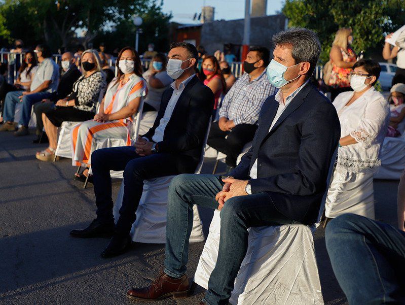 Uñac retomó la agenda con una inauguración en Chimbas