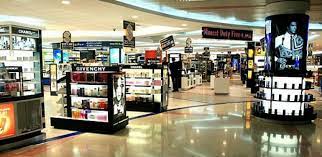Ahora tampoco se podrá comprar en cuotas en los free shops de los aeropuertos