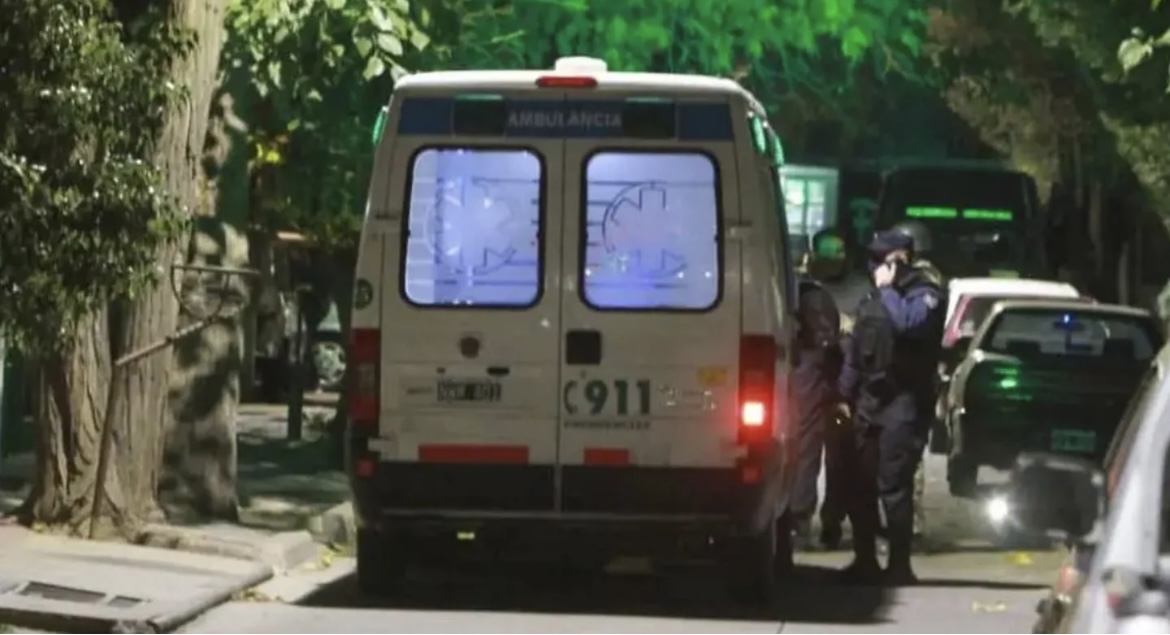 Tragedia en Mendoza: un sereno murió calcinado al caer sobre la fogata que había prendido para calentarse