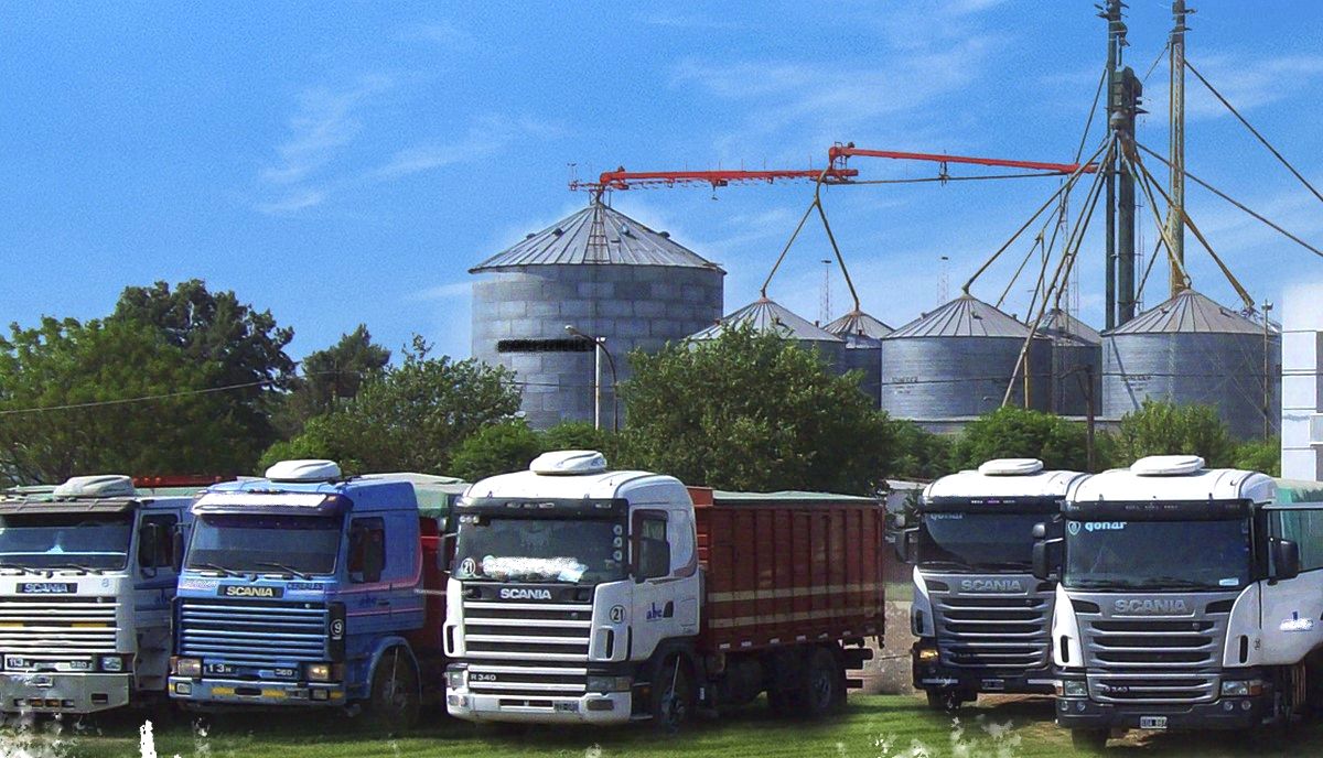 Levantaron el paro de transportistas tras un acuerdo por una nueva tarifa