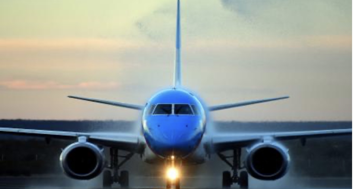 Llegó al país el vuelo de Aerolíneas Argentinas con los primeros repatriados de Israel
