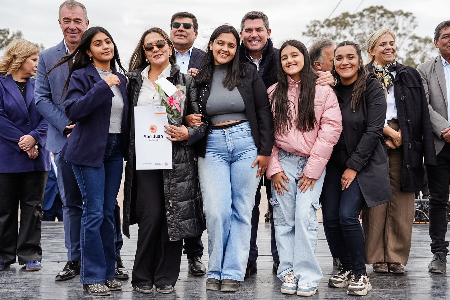 Marcelo Orrego entregó 135 viviendas en el barrio La Majadita de 9 de Julio