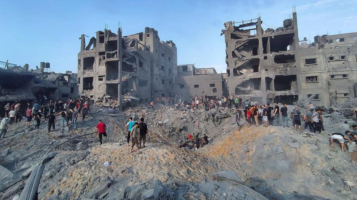 Israel concentra tanques, soldados y misiles para iniciar la batalla de los túneles contra Hamas