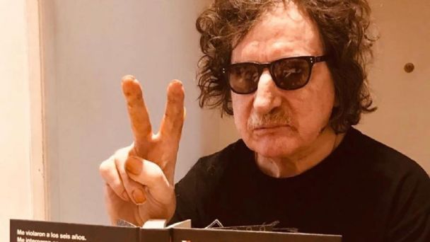 Charly García recibió el alta médica y compartió una foto desde su casa