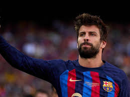 Gerard Piqué se despide del Barcelona y juega su último partido en el Camp Nou antes de su retiro