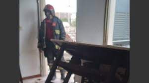 Explotó el calefón de una casa y una mujer se encuentra en grave estado