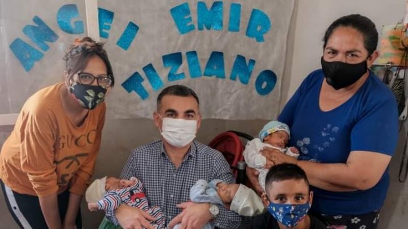 Los trillizos chimberos fueron dados de alta y ya están en casa