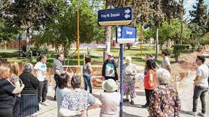 Con polémica, vecinos dicen que quieren quitarles una plaza en el B° Kennedy