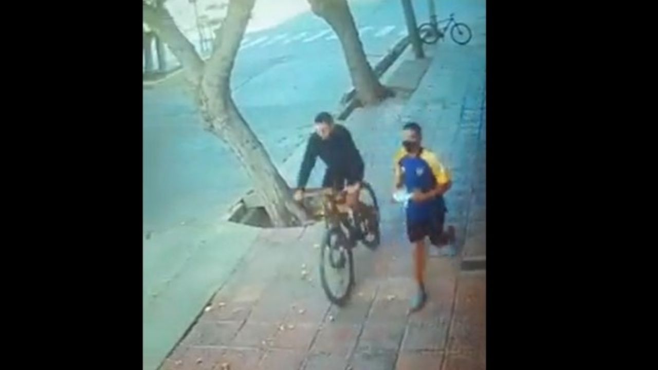 Se robaron una bici de Capital como si nada pero quedaron grabados en video