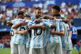 Los Campeones del Mundo ya están acá y en una foto reemplazaron al "Papu"
