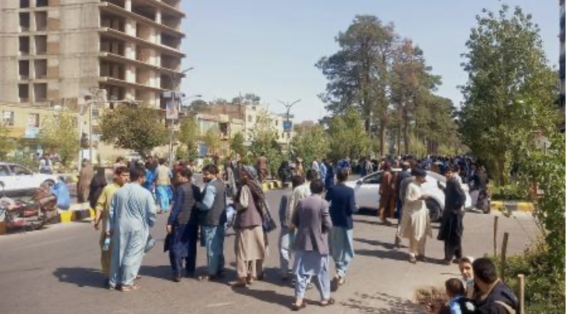 Un sismo de magnitud 6,3 en Afganistán dejó al menos 15 muertos