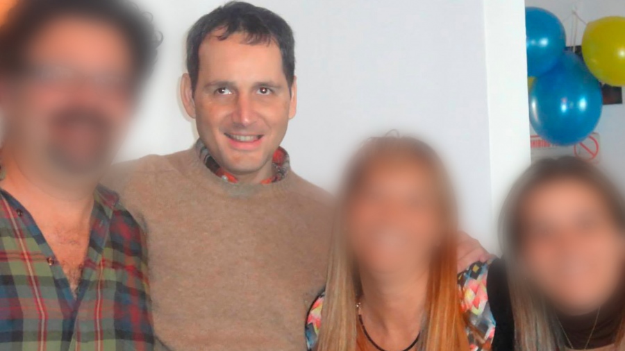 Un abogado ciego recibió una donación de Lionel Messi que promete cambiarle la vida