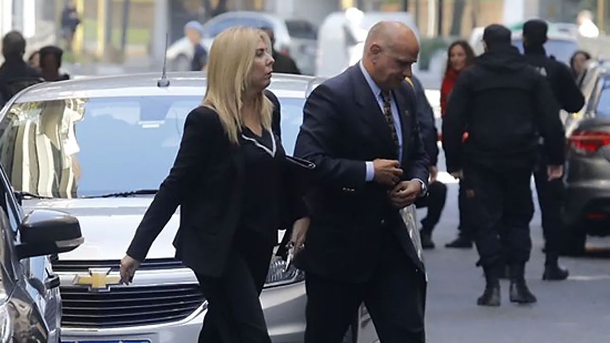 Atentado contra Cristina: la jueza y el fiscal indagan al acusado en la Policía