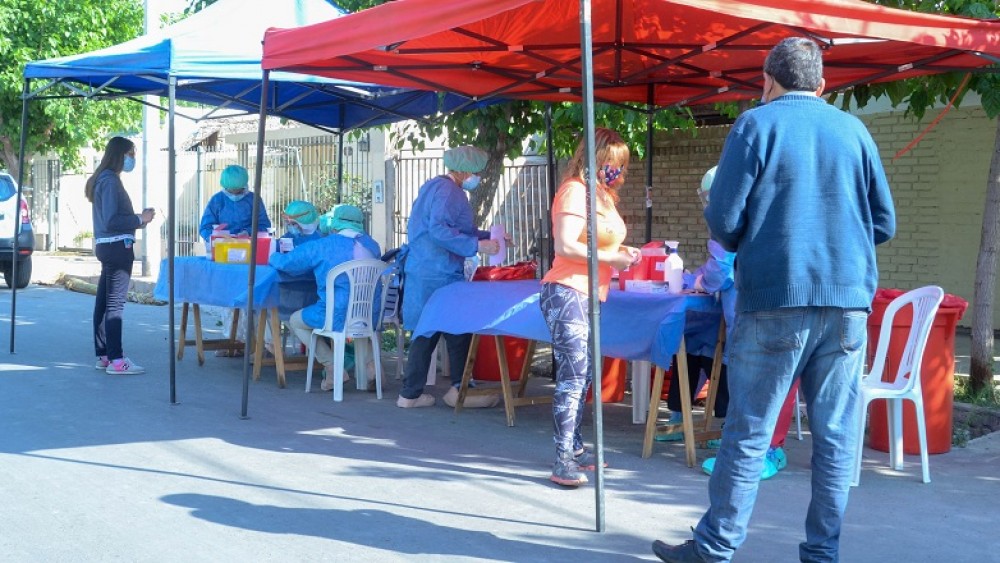 Realizan rastrillaje epidemiológico en Valle Fértil