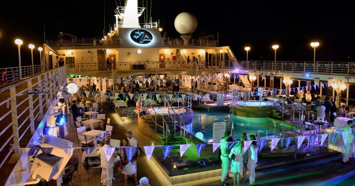 Furor en el Puerto de Buenos Aires por la llegada de un Crucero Swinger