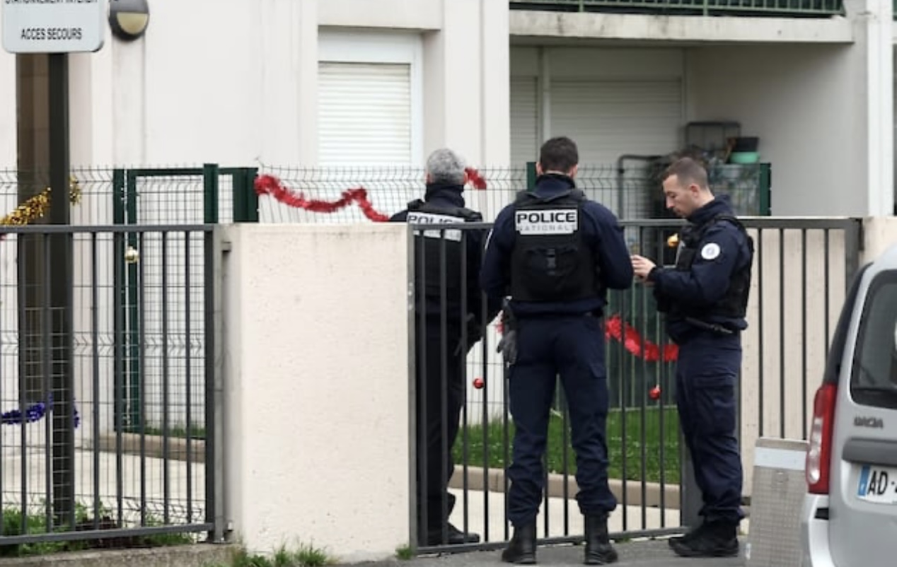 Un niño de 9 años vivió solo durante 2 años en el departamento familiar en Francia sin que nadie lo advirtiera