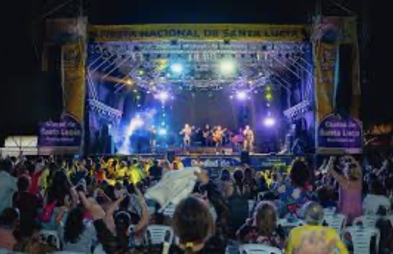 Santa Lucía hará su Fiesta Nacional y ya están confirmados los artistas que actuarán. 