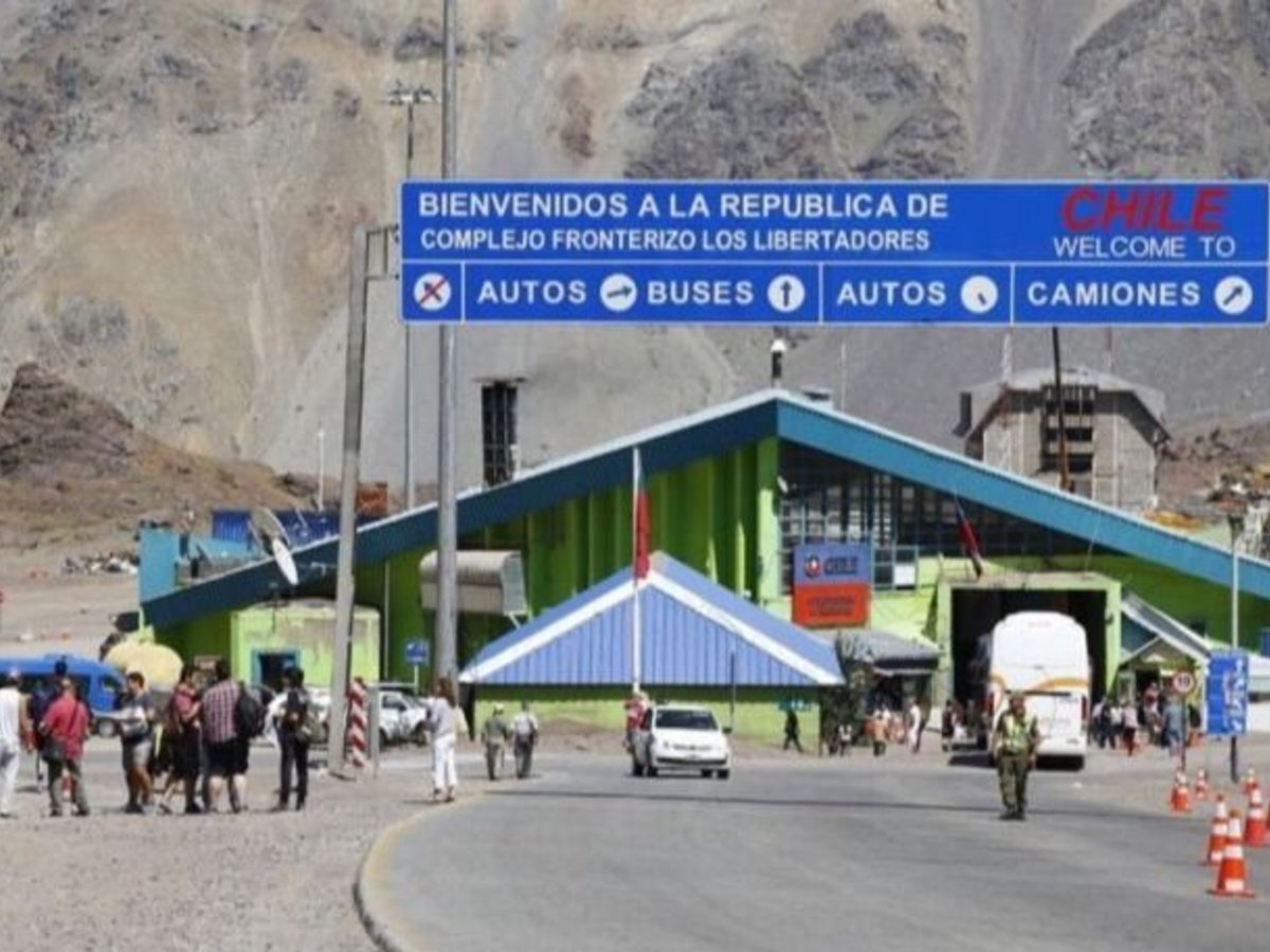 Chile relaja las exigencias para el ingreso de turistas