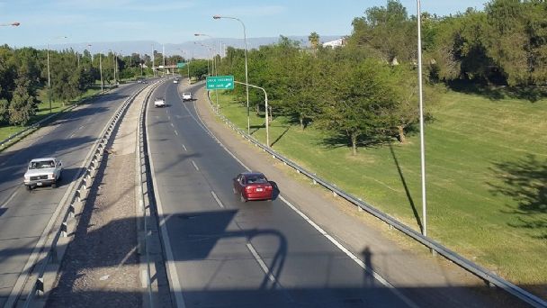 Hallan sin vida a un hombre en el lateral de avenida Circunvalación