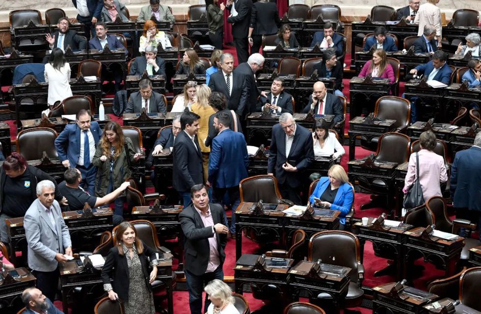 Levantaron la sesión en Diputados por un escándalo entre oficialismo y oposición