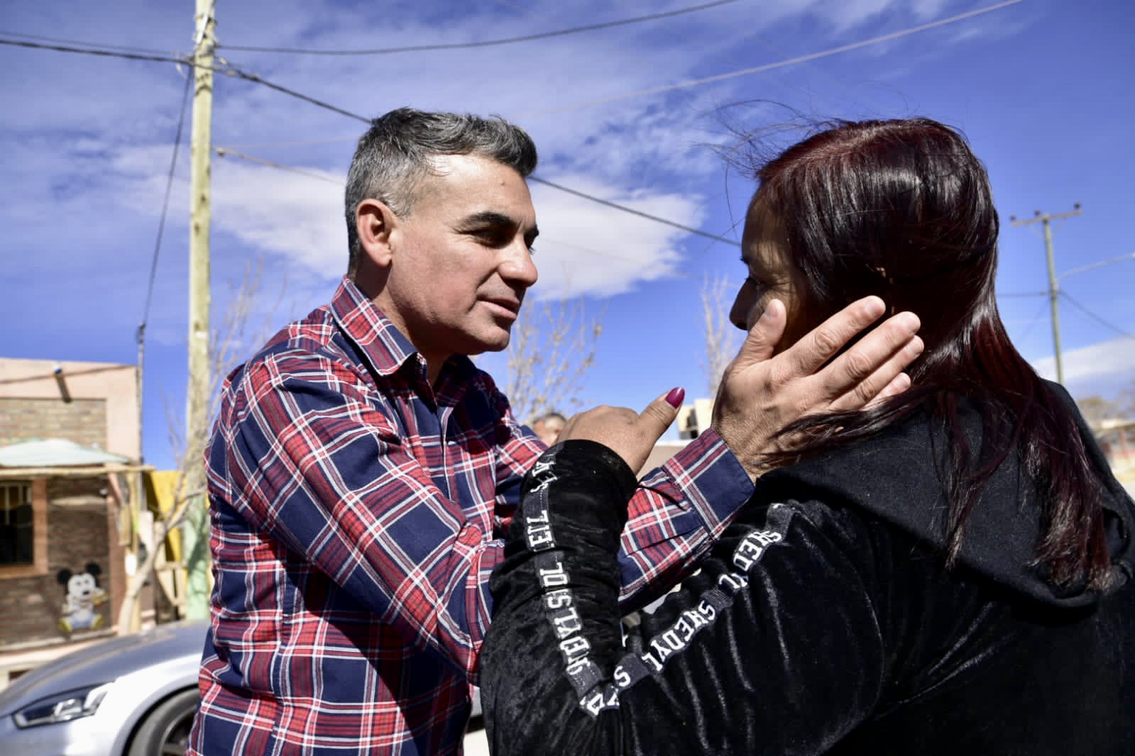 A pocos días de las elecciones Gioja y Gramajo recorrieron cuatro departamentos 