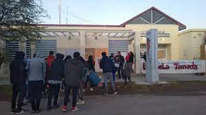 Qué exigieron los padres para levantar la toma en la escuela del Encón