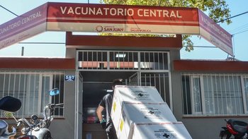 San Juan recibió 21.000 dosis antigripales. Enteráte quienes serán los primeros en vacunarse