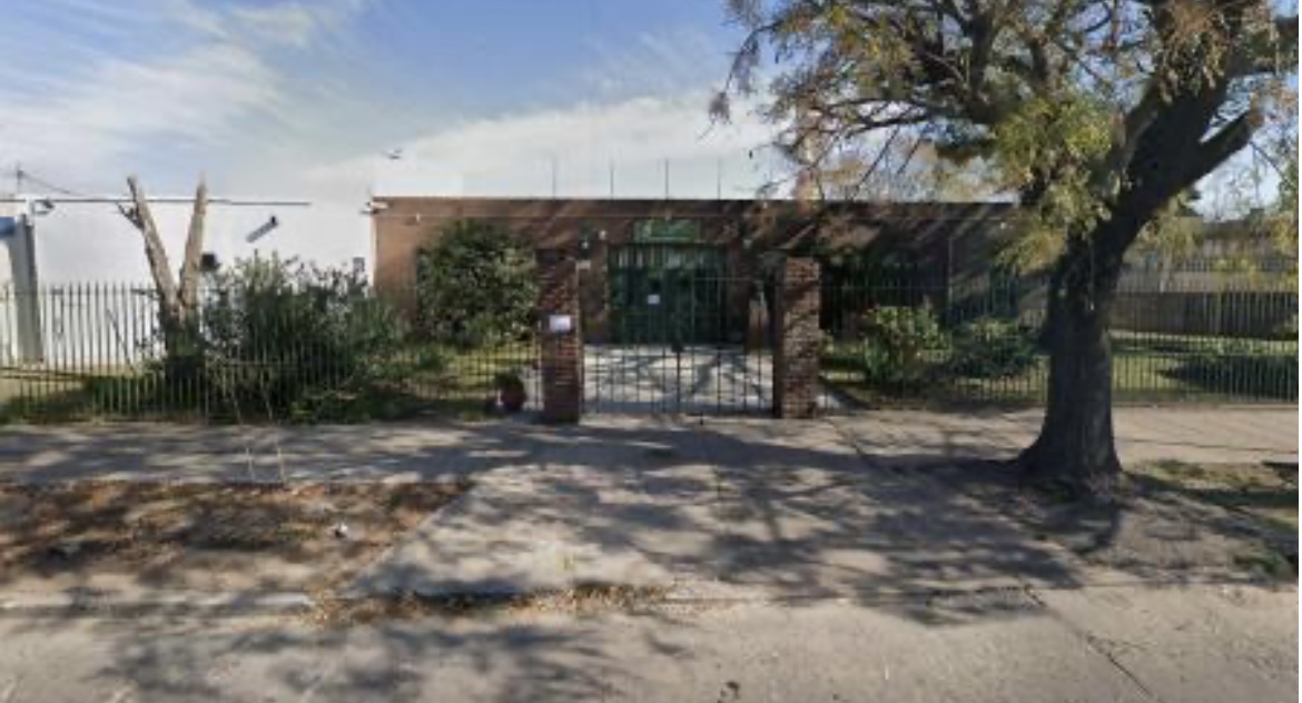 El padre de una alumna mató al tío de otra en la puerta de un colegio