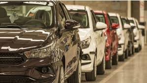 En septiembre se necesitaron 43 salarios para comprar un auto 0Km: cuáles son los más económicos