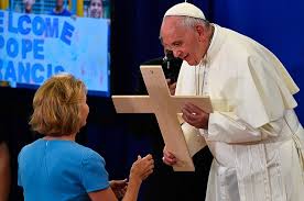 El Papa le dió mayor participación a las mujeres en los sacramentos