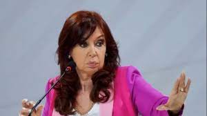 CFK otra vez habló sobre la gestión: "Hay que controlar el festival de importaciones"