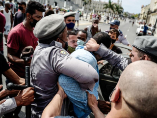 La dictadura cubana amenazó a los manifestantes y dijo que se defenderá 
