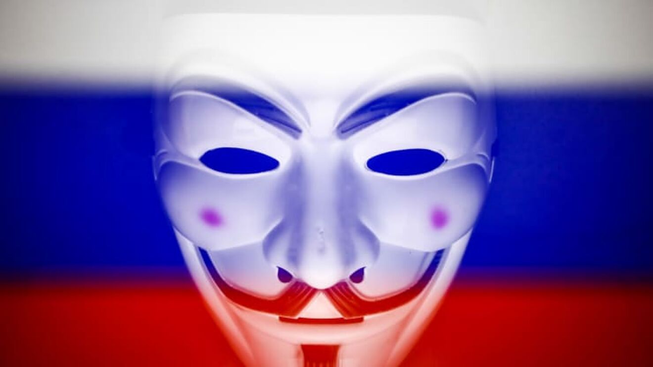 Otra vez los hackers: Anonymous revelará los mayores secretos rusos