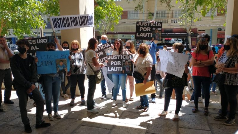 Fallo, indignación y gritos: Tribunales estalló contra el conductor de la doble tragedia de Pocito