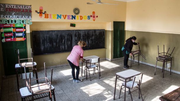 Suspendieron las clases por el fuerte viento Zonda